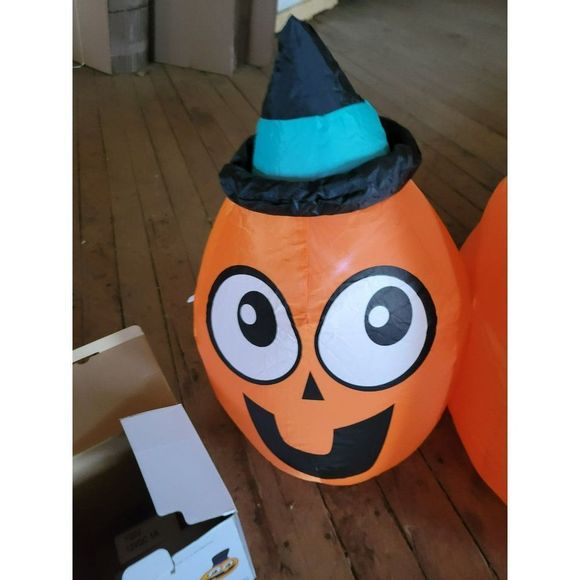 Inflatable jack-o'-lantern pumpkin Halloween lawn decor light up - Picture 2 of 7
